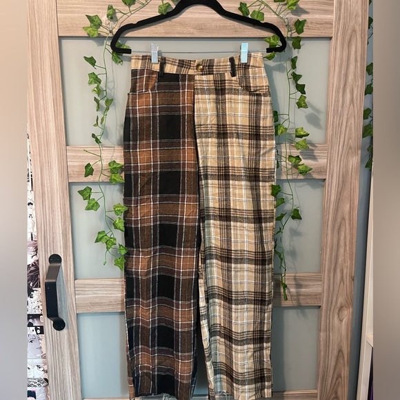 Mismatched Split Plaid Brown Pants ! 🥀 - Picture 1 of 3